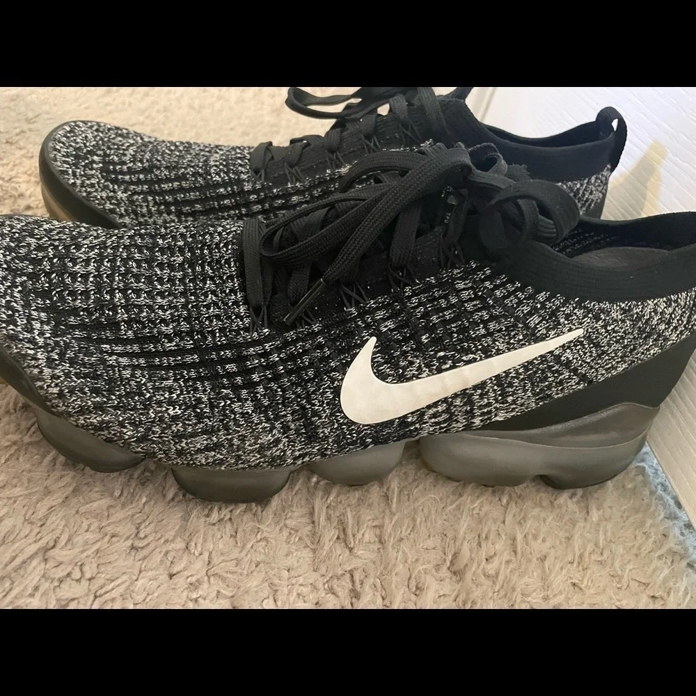 Nike Air VaporMax Flyknit 3 Oreo 2019 - AJ6900-002 Men’s Size 11.5 -See Photos